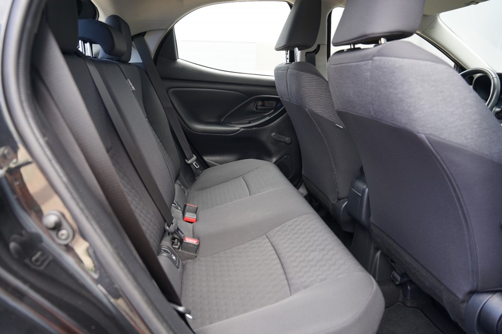TOYOTA YARIS Hatchback 5 drs