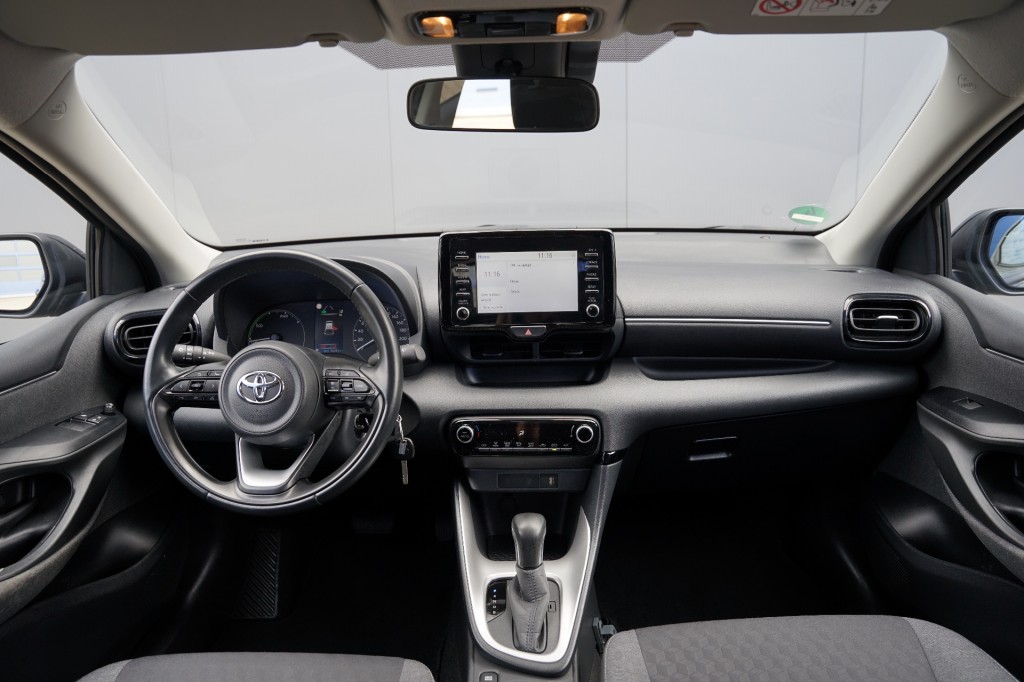 TOYOTA YARIS Hatchback 5 drs