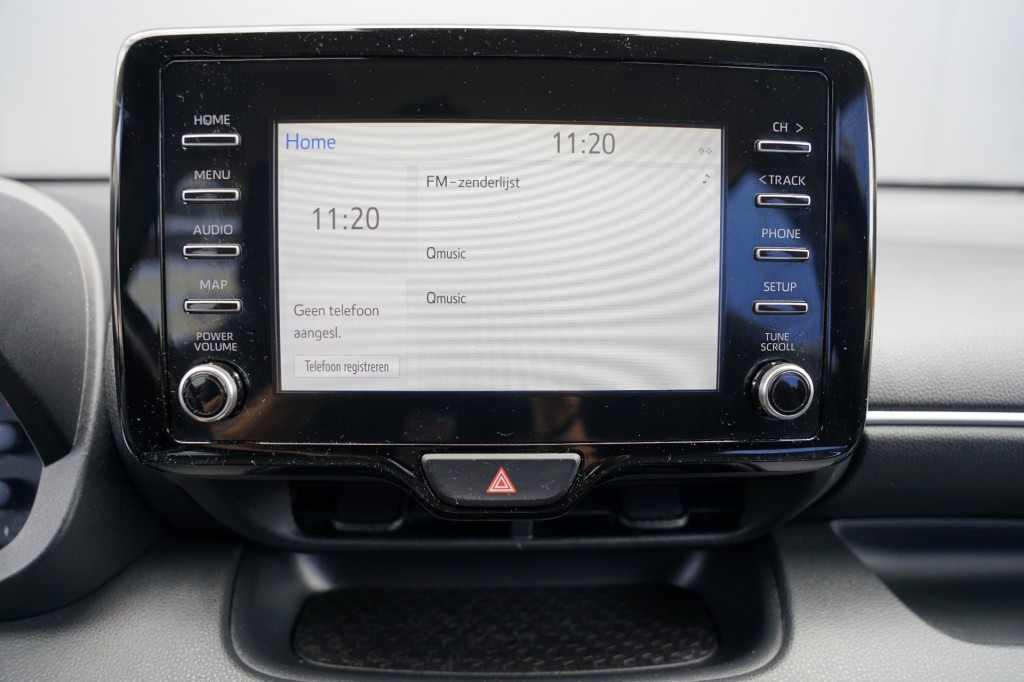 TOYOTA YARIS Hatchback 5 drs