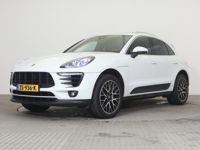 Porsche Macan - 3.0 6Cilinder S 340pk ECC NAVI LED ZW.LEDER+ELEK. STOELVERWARMING KEYELSS PANO LUCHTVERING CHROOM D.GLAS PDC+C. 20\'\'