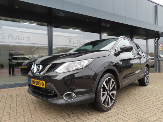 NISSAN QASHQAI 1.2 Tekna Alle Opties Handel/Export Engine Broken, JCS Auto's, Zuid-Beijerland