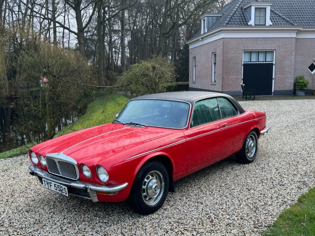 DAIMLER SIX 4.2 Coupe Sovereign Serie 2 Automaat RHD #ZELDZAAM Copy De Croon Classics & More, 7391al TWELLO