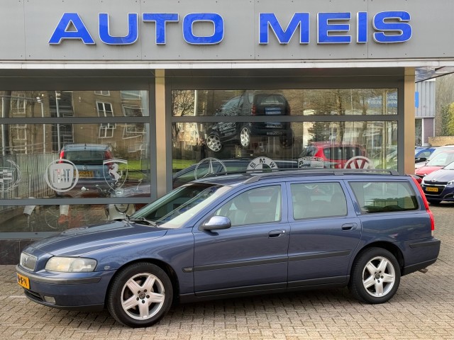 VOLVO V70 2.4 D5 Comfort Line , Autobedrijf Meis-Jacqx V.O.F., Heerlen