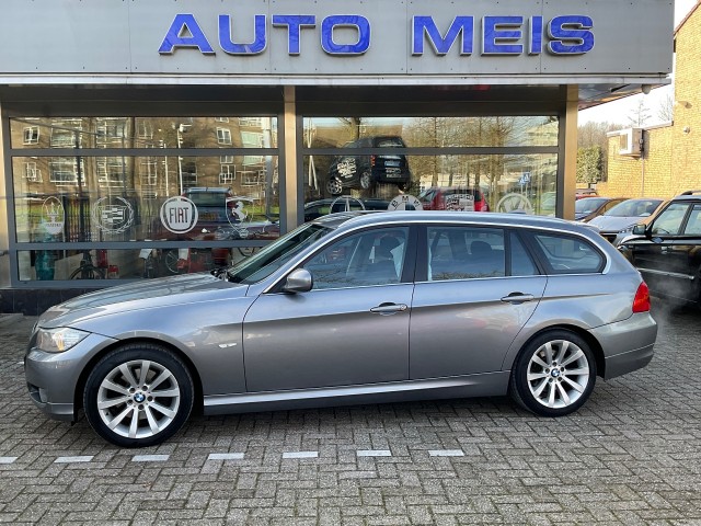 BMW 3-SERIE 320D LUXURY LINE, Autobedrijf Meis-Jacqx V.O.F., Heerlen