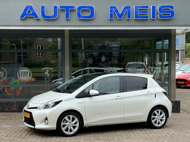 TOYOTA YARIS 1.5 Full Hybrid Dynamic Panoramadak Navi Clima Camera Cruise, Meis Automotive B.V., Heerlen