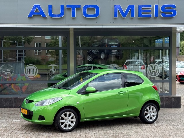 MAZDA 2