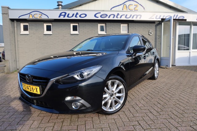 MAZDA 3 2.0 GT-M, NAVI , XENON , ADAPTIVE CRUISE, BOSE ENZ..., Auto Centrum Zwolle, Zwolle
