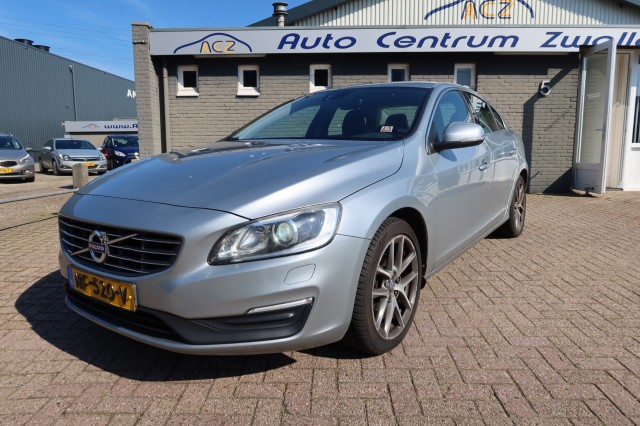 VOLVO S60 2.0 D2 NORDIC+, NAVI , XENON, TREKHAAK, Auto Centrum Zwolle, Zwolle