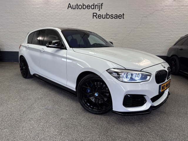 BMW 1-SERIE M135I X-Drive 326pk M-Performance Led Maxton Navi Cruise Incl 12Mnd Garantie  , Autobedrijf Reubsaet, Geleen