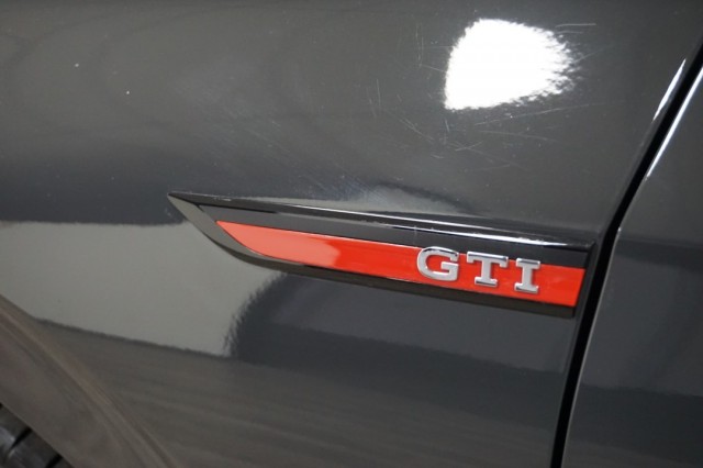 VOLKSWAGEN GOLF 2.0 TSI GTI 300PK CLUBSPORT BLACKLINE AUTOMAAT ABC Cars, 9663 AX Nieuwe Pekela