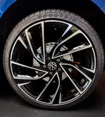 VOLKSWAGEN POLO 1.0 TSI COMFORTLINE AC NAVI AFGEPRIJSD ABC Cars, 9663 AX Nieuwe Pekela