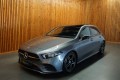 MERCEDES-BENZ A-KLASSE A180 BNS SOLUTION AMG AUTOMAAT/ PANODAK ABC Cars, Nieuwe Pekela