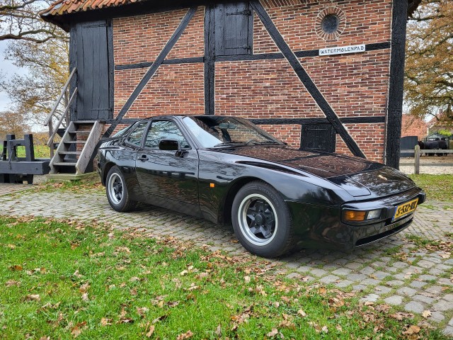 PORSCHE 944 Type 2, Frawi, Hengelo (ov)