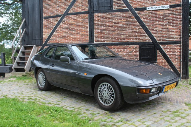 PORSCHE 924 , Frawi, Hengelo (ov)