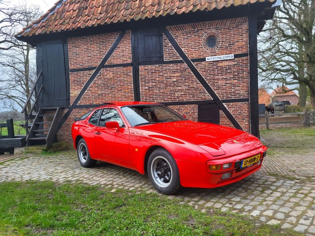PORSCHE 944 Targa 8 x Porsche 944 op voorraad, Frawi, Hengelo (ov)