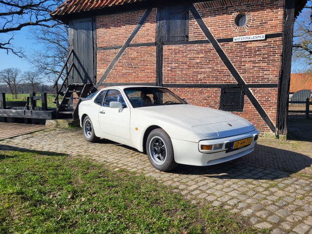 PORSCHE 944 , Frawi, Hengelo (ov)