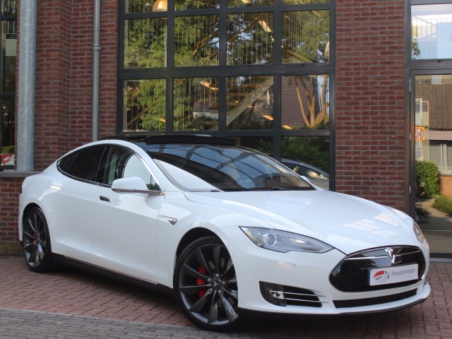 TESLA MODEL S S85 Signature Performance Panoramadak/ 21 inch Turbine/ NIeuwsta, Heuterman Auto's B.V, Oosterbeek