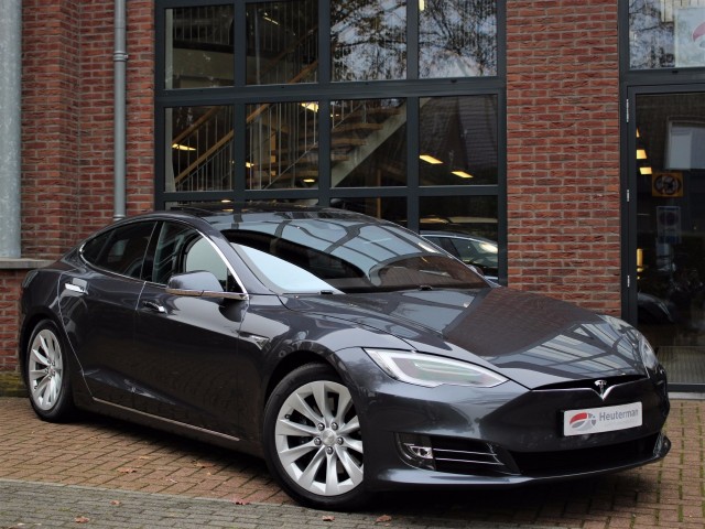 TESLA MODEL S 90D 4x4 Panodak/ Autopilot/ Luchtvering/ Winterpakket, Heuterman Auto's B.V, Oosterbeek