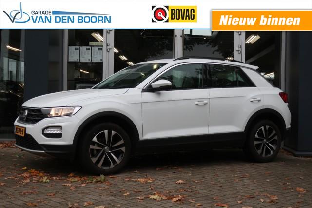 VOLKSWAGEN T-ROC 1.5 TSI 150PK UNITED, Afn. Trekhaak, Apple Carplay/ Android Auto, Clima, etc., Garage van den Boorn, Maastricht