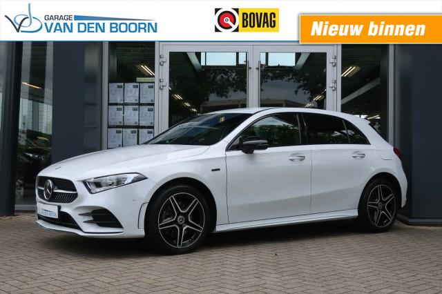 Mercedes-benz A-klasse - A250e AMG-Line, All Season Banden, Trekhaak, Dode Hoek Monitor, etc.