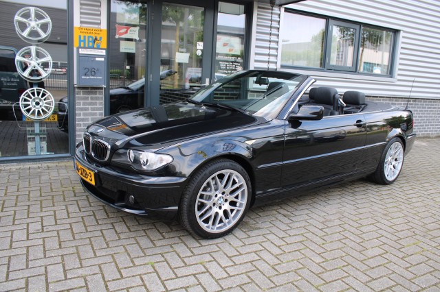 Bmw 3-serie - 320I EXECUTIVE LEDER CLIMA STOELVERWARMING 6 CILINDER