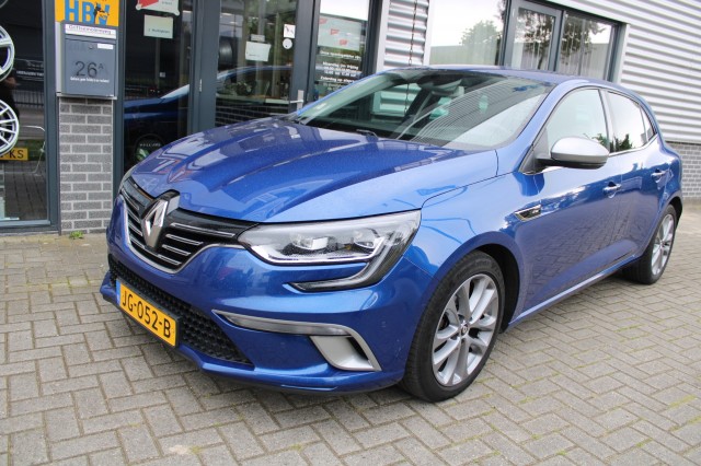 RENAULT MEGANE 1.2i TCe GT Line 131PK ALCANTARA BOSE GROOT NAVI STOELVERW CAMER, Van Eek Auto`s, Vaassen