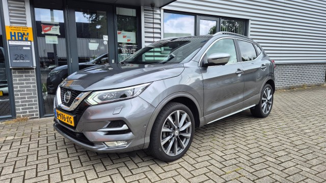 NISSAN QASHQAI 1.3 DIG TEKNA + LEDER PANO DAK TREKHAAK 360 CAMERA STOELVERW NAVI CRUISE LV, Van Eek Auto`s, Vaassen