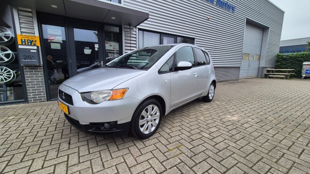 MITSUBISHI COLT 1.3i Edition Two AIRCO CENTR VERGRENDELING AFST 50.000 KM NAP, Van Eek Auto`s, Vaassen