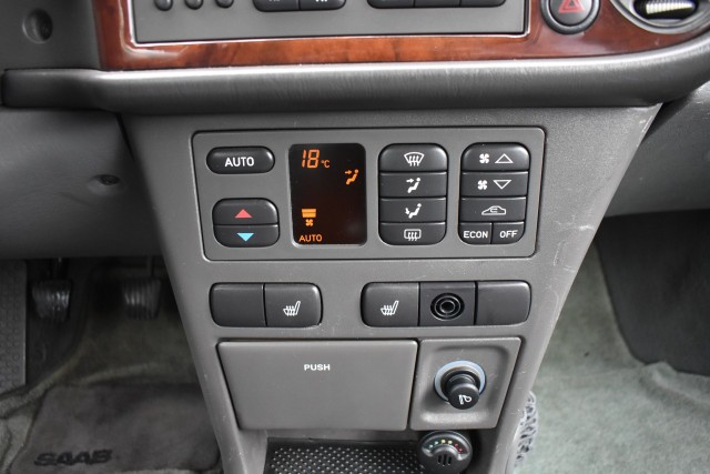 SAAB 9-3 2.0T S LUXURY / LEDER / CLIMA / CRUIS, Grouwstra Personen- en Bedrijfsautos BV, Deventer