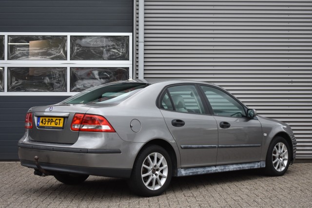 SAAB 9-3 2.0T VECTOR / AIRCO / GOED ONDERHOUDEN , Grouwstra Personen- en Bedrijfsautos BV, Deventer