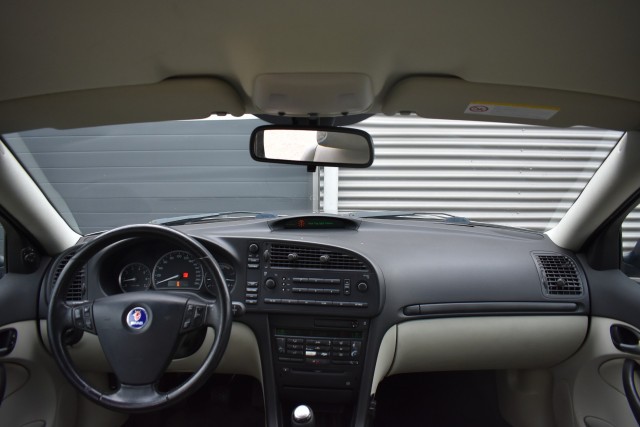 SAAB 9-3 2.0T VECTOR / AIRCO / GOED ONDERHOUDEN , Grouwstra Personen- en Bedrijfsautos BV, Deventer