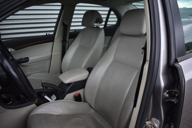 SAAB 9-3 2.0T VECTOR / AIRCO / GOED ONDERHOUDEN , Grouwstra Personen- en Bedrijfsautos BV, Deventer