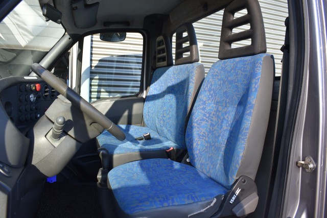 IVECO DAILY CHASSIS CAB 40C13 300, Grouwstra Personen- en Bedrijfsautos BV, Deventer