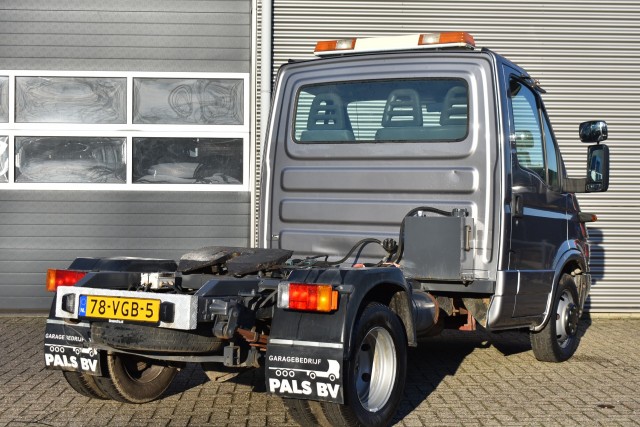 IVECO DAILY CHASSIS CAB 40C13 300, Grouwstra Personen- en Bedrijfsautos BV, Deventer