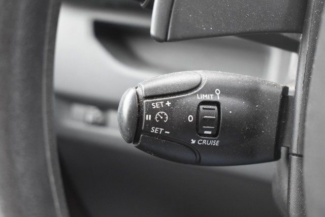 PEUGEOT EXPERT AIROCO / CRUISE CONTROL / ACHTERUITRIJCAMERA, Grouwstra Personen- en Bedrijfsautos BV, Deventer