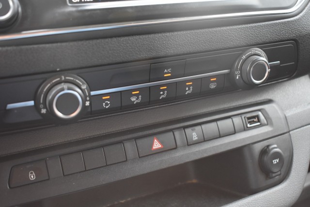 PEUGEOT EXPERT AIROCO / CRUISE CONTROL / ACHTERUITRIJCAMERA, Grouwstra Personen- en Bedrijfsautos BV, Deventer