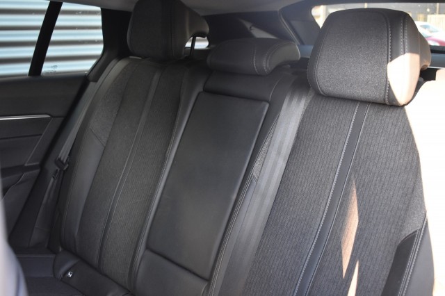 PEUGEOT 508 1.6 HYB / CARPLAY / STOELVERWARMING / CAMERA , Grouwstra Personen- en Bedrijfsautos BV, Deventer