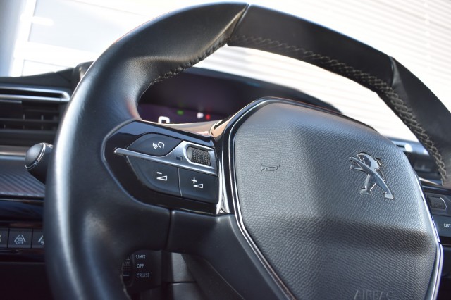PEUGEOT 508 1.6 HYB / CARPLAY / STOELVERWARMING / CAMERA , Grouwstra Personen- en Bedrijfsautos BV, Deventer