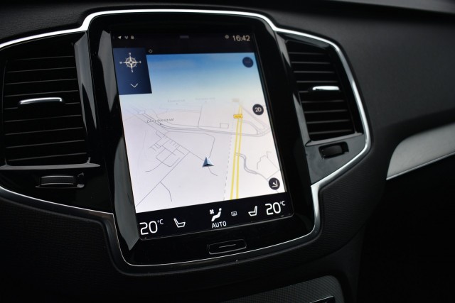 VOLVO XC90 2.0 T8 / POLESTAR ENGINEERED / HEICO UITLATEN / STOELVENTILATIE, Grouwstra Personen- en Bedrijfsautos BV, Deventer
