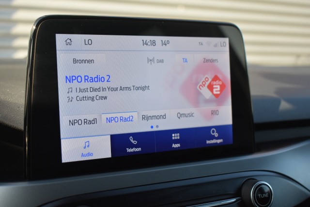 FORD FOCUS 1.0 EBH / ST LINE / CARPLAY / BTW AUTO, Grouwstra Personen- en Bedrijfsautos BV, Deventer