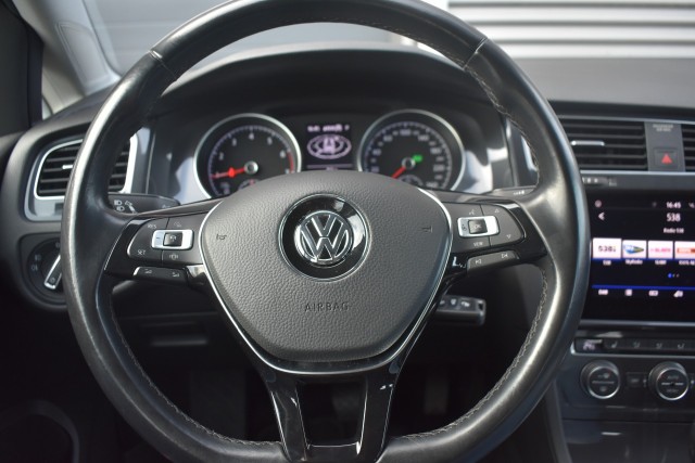 VOLKSWAGEN GOLF 1.5 TSI / ADAP. CRUISE / LED PAKKET / 4 NIEUWE BANDEN, Grouwstra Personen- en Bedrijfsautos BV, Deventer