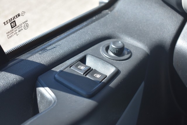 RENAULT TRAFIC 1.6 DCI T29 L2H1 / IMPERIAAL / TREKHAAK / AIRCO, Grouwstra Personen- en Bedrijfsautos BV, Deventer