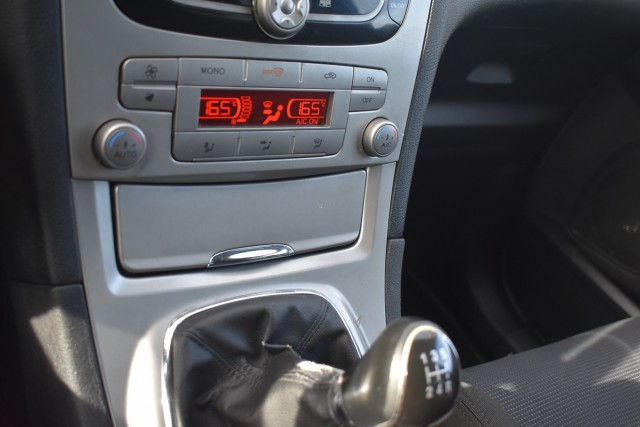 FORD S-MAX 2.0-16V / STOELVERWARMING / AIRCO , Grouwstra Personen- en Bedrijfsautos BV, Deventer