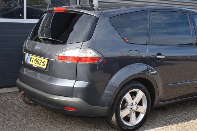 FORD S-MAX 2.0-16V / STOELVERWARMING / AIRCO , Grouwstra Personen- en Bedrijfsautos BV, Deventer