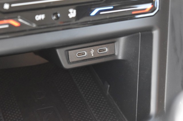 VOLKSWAGEN TAIGO 1.0 TSI LIFE BNS / ADAP. CRUISE / STOEL VERW. / APP CONNECT + NAVI / , Grouwstra Auto`s, Deventer