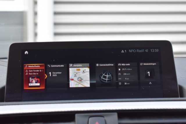 BMW 1-SERIE 118I HIGH EXECUTIVE / M PAKKET / LEDER / NAVI  / STOELVERWARMING , Grouwstra Personen- en Bedrijfsautos BV, Deventer