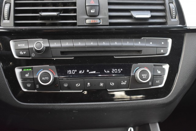 BMW 1-SERIE 118I HIGH EXECUTIVE / M PAKKET / LEDER / NAVI  / STOELVERWARMING , Grouwstra Personen- en Bedrijfsautos BV, Deventer