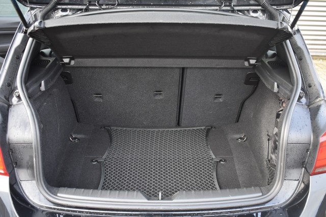 BMW 1-SERIE 118I HIGH EXECUTIVE / M PAKKET / LEDER / NAVI  / STOELVERWARMING , Grouwstra Personen- en Bedrijfsautos BV, Deventer