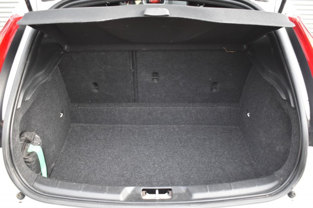 VOLVO V40 1.5 T3 AUT. POLAR+ SPORT / HARMAN/KARDON / AFN. HAAK, Grouwstra Auto`s, Deventer