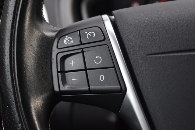 VOLVO V40 1.5 T3 AUT. POLAR+ SPORT / HARMAN/KARDON / AFN. HAAK, Grouwstra Auto`s, Deventer